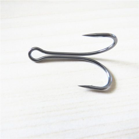 Fishing double hook frog bait